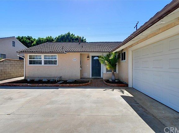 5th image of 9075 Via Vista Dr