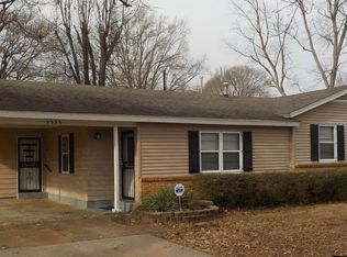 5595 Millbranch Rd, Memphis, TN 38116