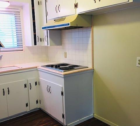 2nd image of 4141 N Pershing Ave
