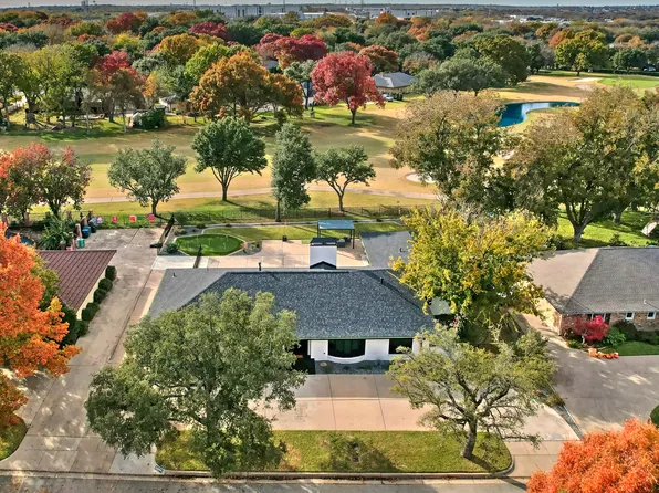 7071 Serrano Dr, Fort Worth, TX 76126