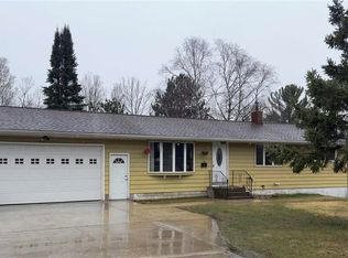 14 More Dr, Virginia, MN 55792