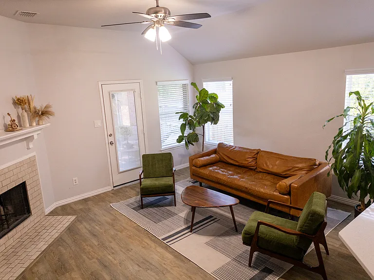 4808 Carrotwood Dr — Photo 10