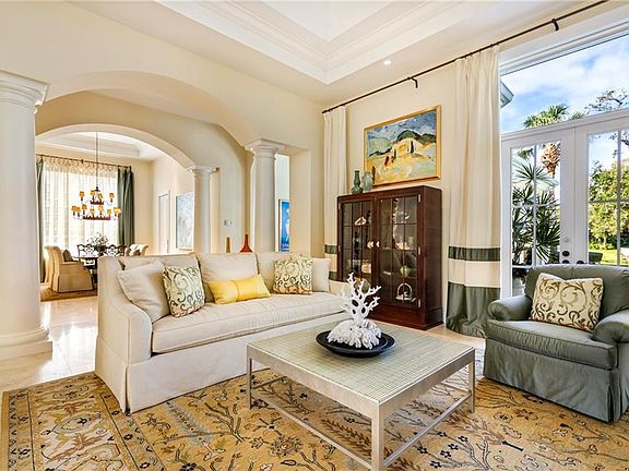 5th image of 1712 Lake Club Ct