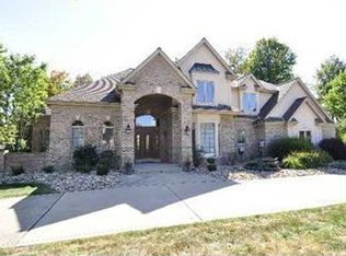 2122 Grandeur Dr, Gibsonia, PA