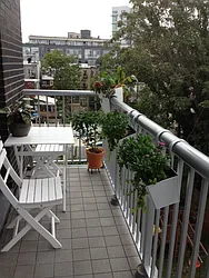 Rented by FAR Property Management