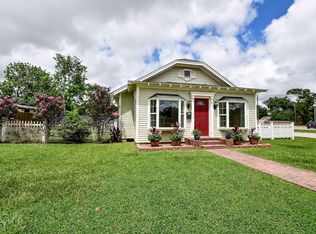 411 S Mechanic St, El Campo, TX 77437
