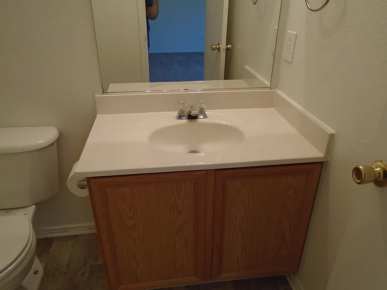 5008 Waterford Dr — Photo 21