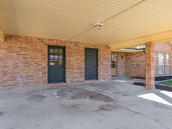 4th image of 124 Chicory Ln