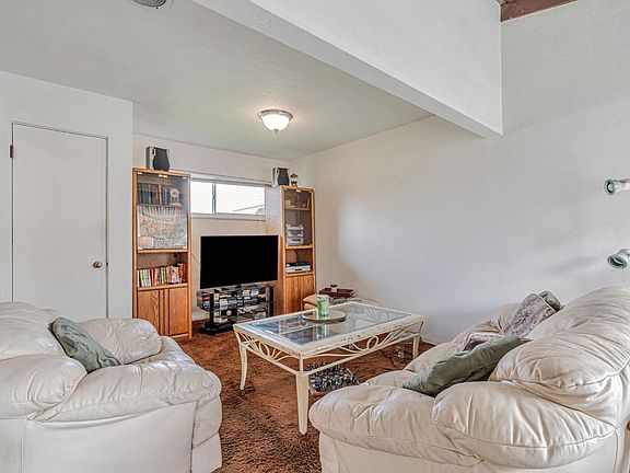 5th image of 120 Arlington Drive