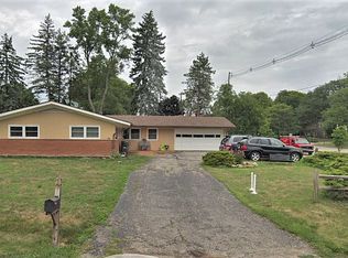 44424 John Alden Rd, Plymouth, MI 48170