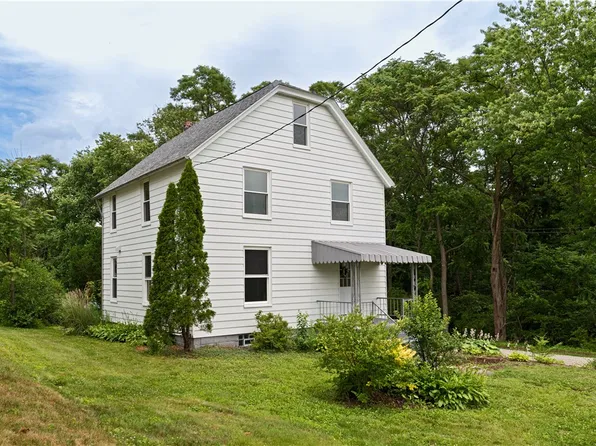 121 Freeport Rd, Butler, PA 16002