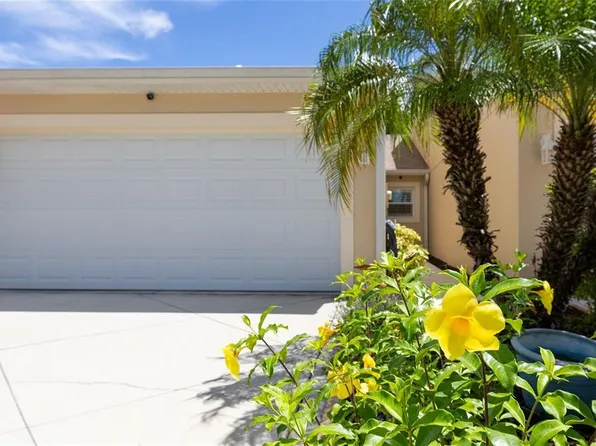 2289 Hawks Cove Cir, New Smyrna Beach, FL 32168