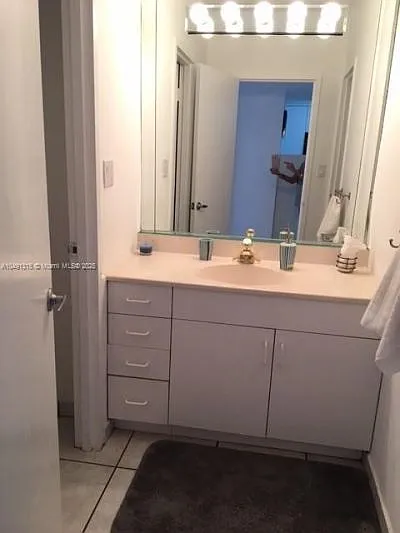 100 Lincoln Rd #1236 — Photo 8