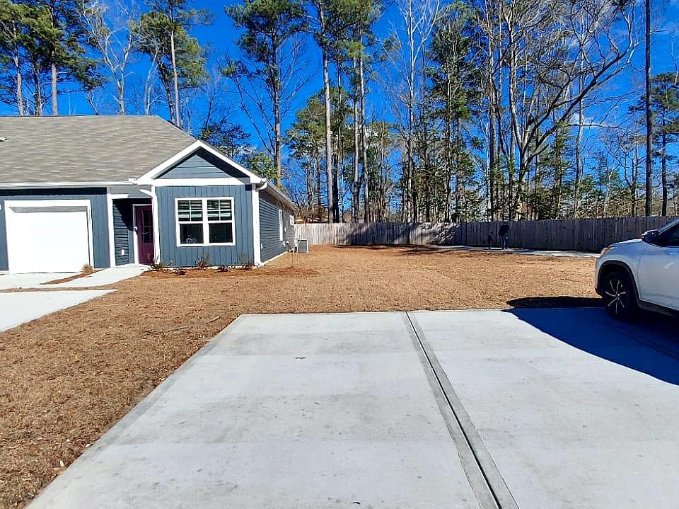 1st image of 1608 Bellamy Place Dr