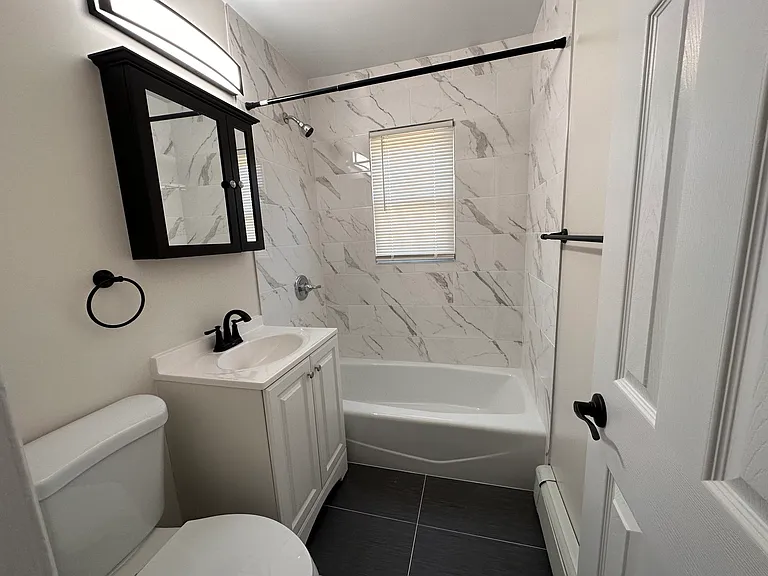 251 N Middletown Rd #3 — Photo 5
