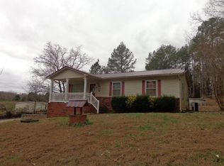 701 Seymore Rd, Paris, TN 38242