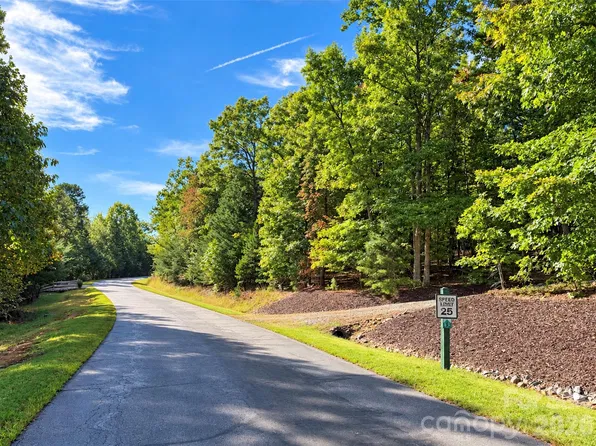193 Mountain Vista Dr #202, Nebo, NC 28761