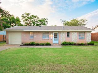 403 E Fuller Dr, Euless, TX 76039
