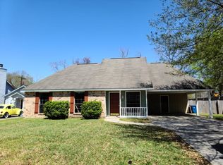 913 Durnin Dr, Denham Springs, LA 70726
