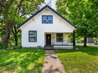 209 W 15th St, Newton, KS, 67114