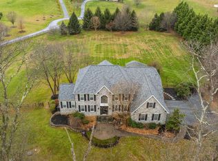 4206 Sequoia Dr, Westminster, MD 21157