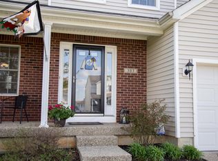303 Academy Lake Way, Louisville, KY 40245
