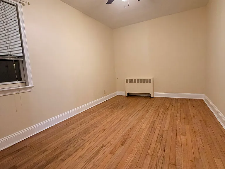 1408 Astor Ave #1 — Photo 4