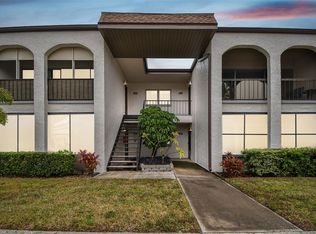 7701 Starkey Rd APT 105, Seminole, FL 33777