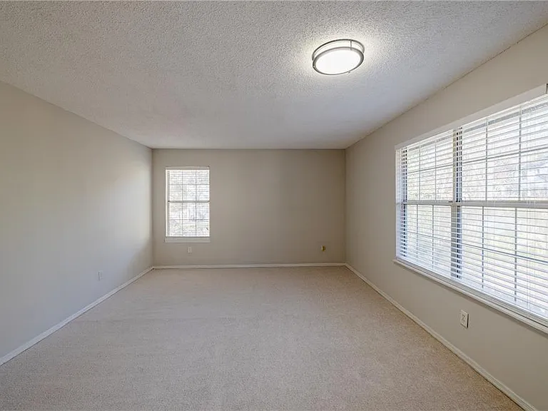 10950 Pinehigh Dr — Photo 14