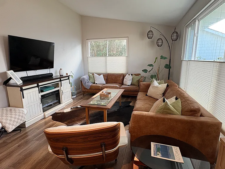 379 Citrus Ave — Photo 9