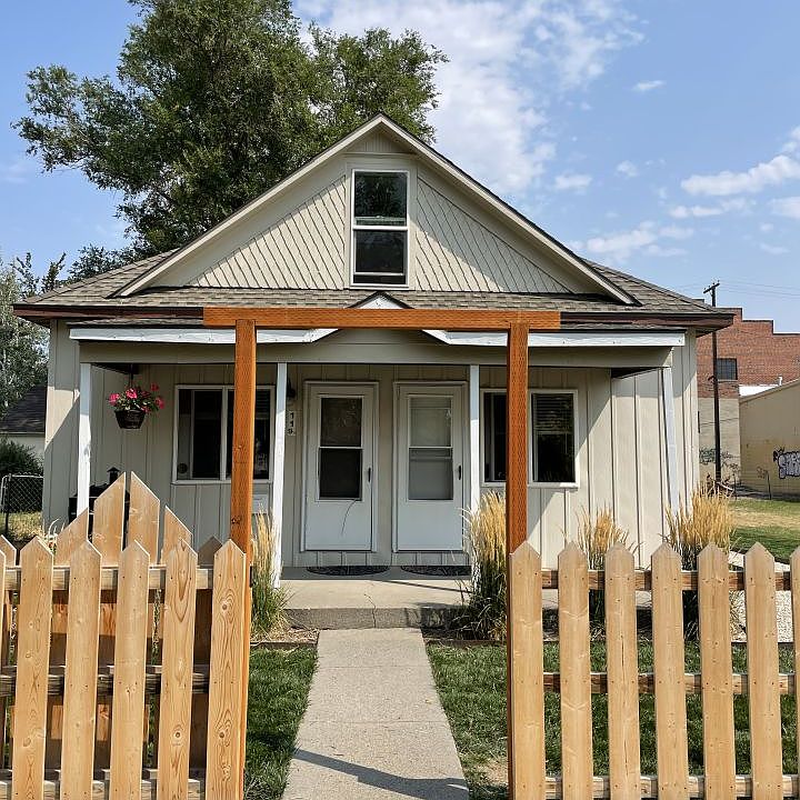 1st image of 119 N 22nd St
