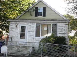 21 Alba Ave, Bridgeport, CT 06606