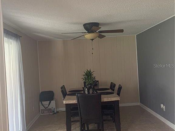 5th image of 960 Lila St