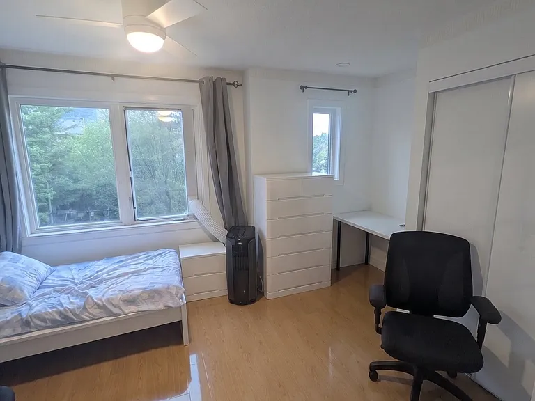 290 Village Green Sq #Townhouse 25 — Photo 7