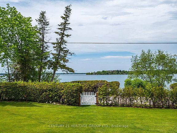 5th image of 911 Lake Dr N