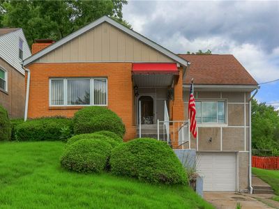 108 Hazen Ave, Ellwood City, PA, 16117