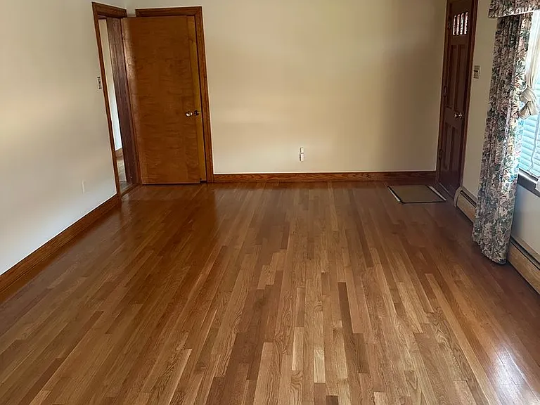 8265 Franklin Ln — Photo 18