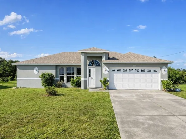 809 Sea Urchin Cir, Fort Myers, FL 33913