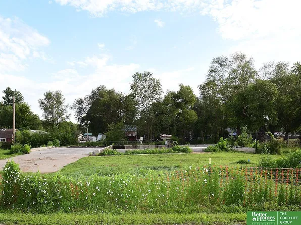 170 3rd St, Greenwood, NE 68366