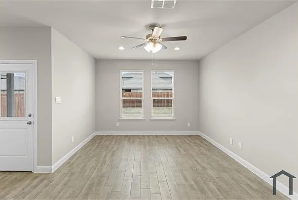 14525 Bootes Dr — Photo 6