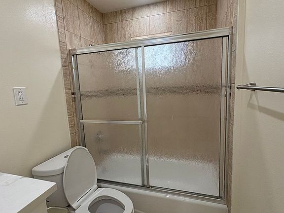 5th image of 232-248 Wolff St