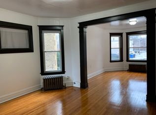 1415 W Gregory St #1, Chicago, IL 60640