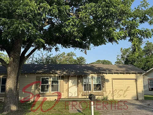1240 N Garfield Ave Photo 1