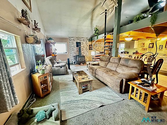 3rd image of 23 Navajo Way