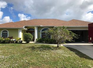 7014 Beardsley St, Englewood, FL 34224