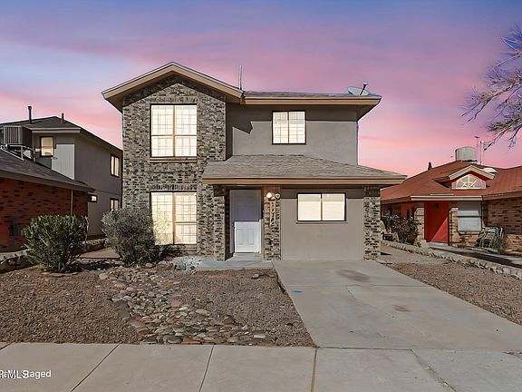 2nd image of 11745 Queens Garden Cir