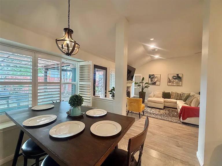 5012 N Nelson Ave — Photo 6
