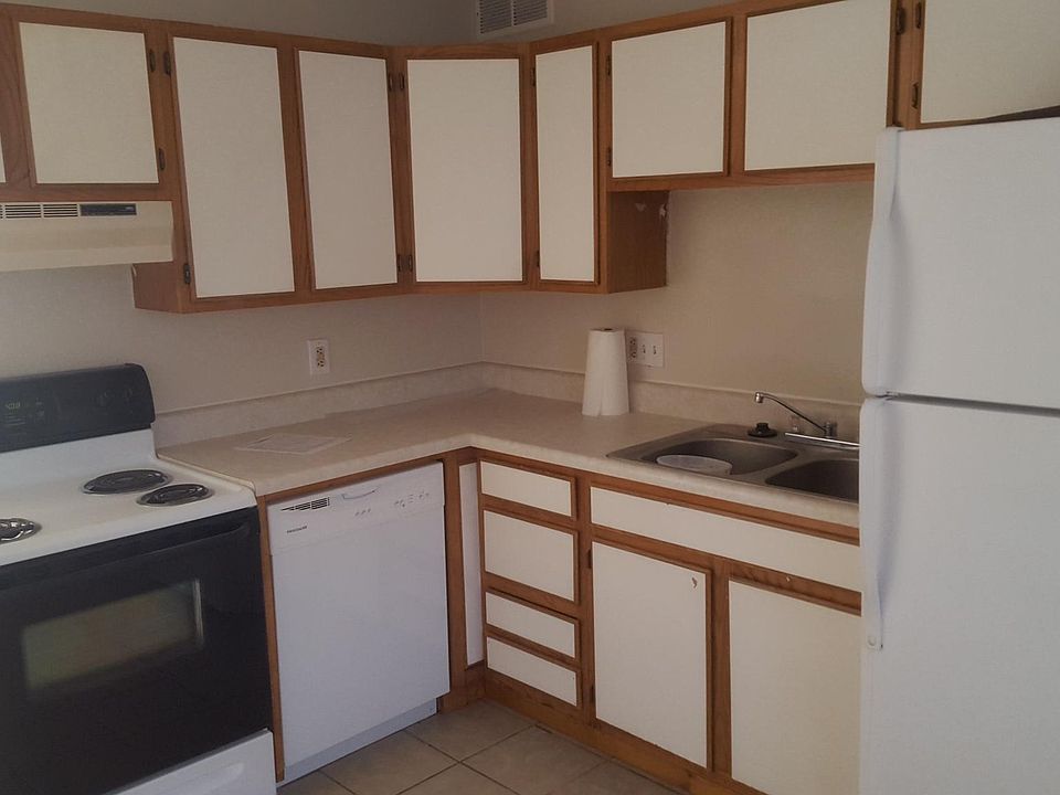2nd image of 18843 E Wigwam Dr