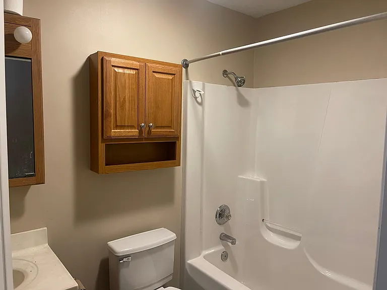 510 Madison Dr — Photo 11