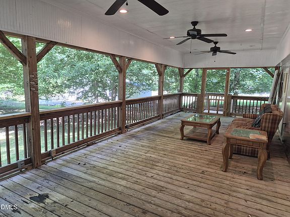 3rd image of 121-123 White Eagle Dr #1319